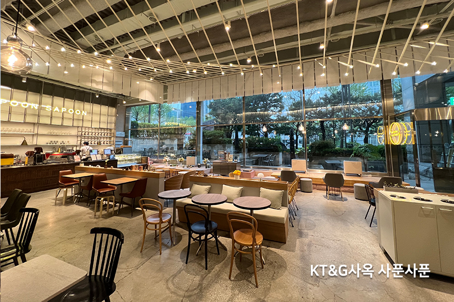 KT&G 사옥 · 사푼파푼 카페 시공 사진 3